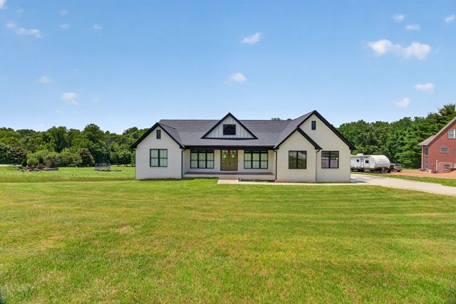 4413 Twin Creeks Dr, Cookeville, TN 38506