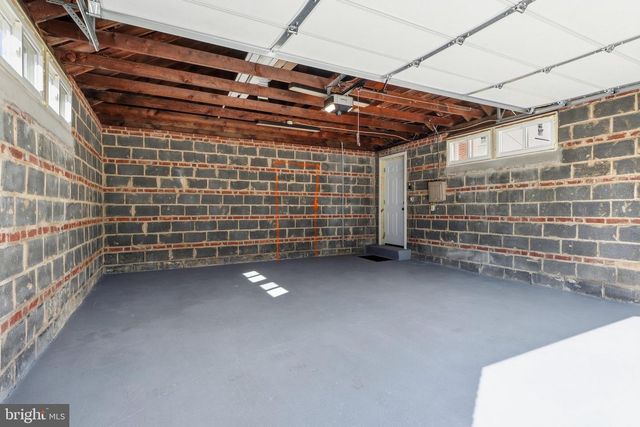 6231 MARLORA RD, Baltimore, MD 21239