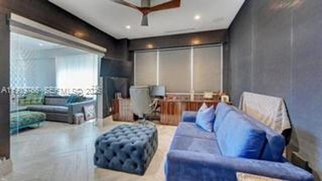 3180 S Ocean Dr 116, Hallandale Beach, FL 33009