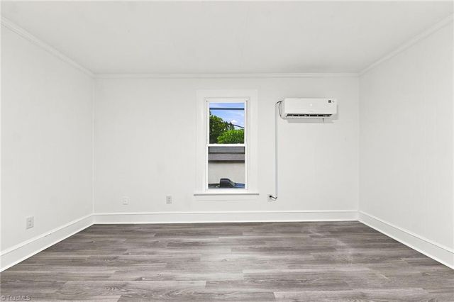 1011 4th Street, Eden, NC 27288