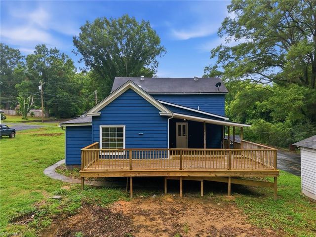 1011 4th Street, Eden, NC 27288