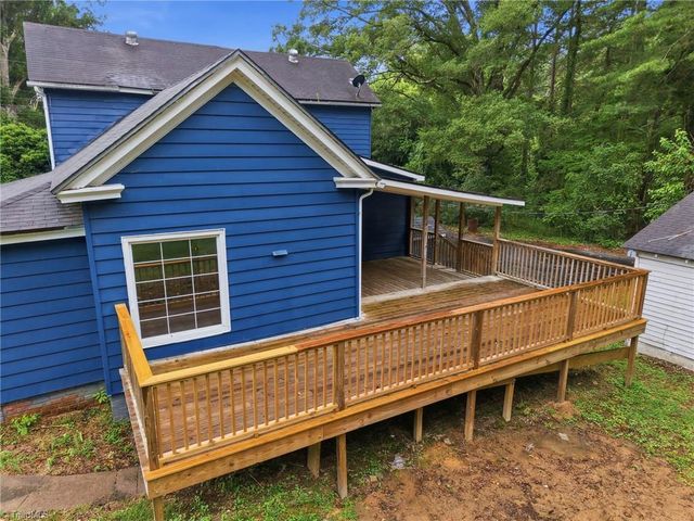 1011 4th Street, Eden, NC 27288