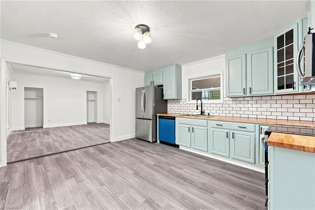 1011 4th Street, Eden, NC 27288