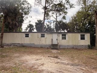 7647 Ebson DR, North Fort Myers, FL 33917