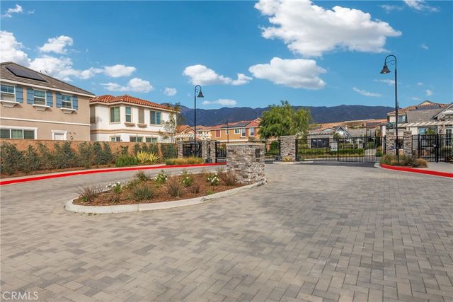 15280 HORIZON ST 6, Fontana, CA 92336