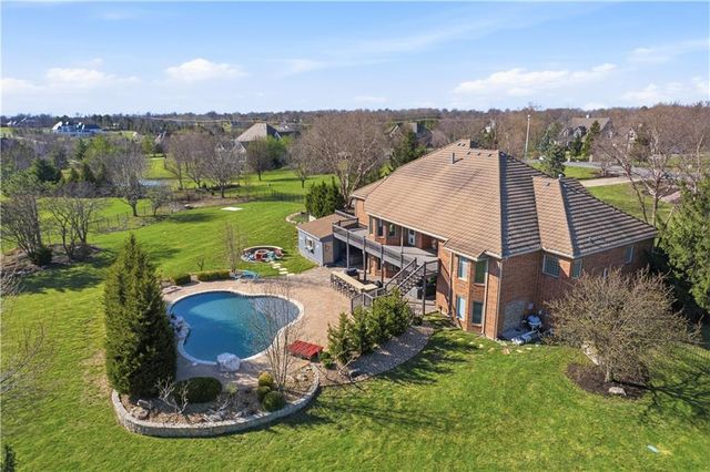 10777 W 179th Terrace, Overland Park, KS 66013