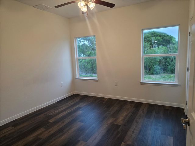 6311 White Oak Drive, Hitchcock, TX 77563