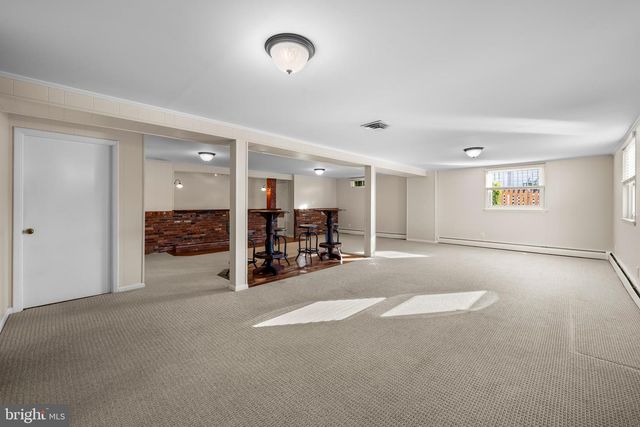 2112 SUBURBAN GREENS DR, Lutherville Timonium, MD 21093