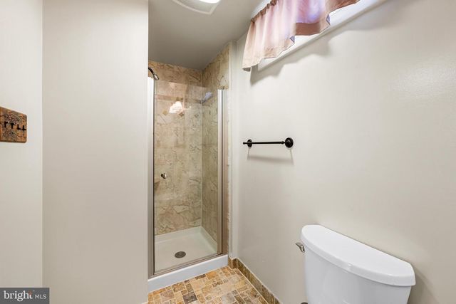 2112 SUBURBAN GREENS DR, Lutherville Timonium, MD 21093