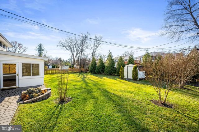 2112 SUBURBAN GREENS DR, Lutherville Timonium, MD 21093