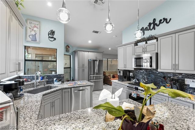 150 Drifting Sand Court, Henderson, NV 89074