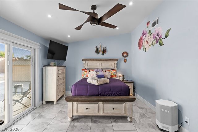 150 Drifting Sand Court, Henderson, NV 89074