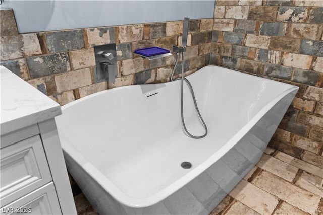 150 Drifting Sand Court, Henderson, NV 89074