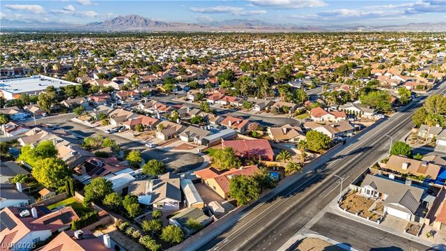 150 Drifting Sand Court, Henderson, NV 89074