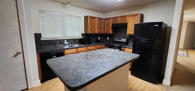 5723 Iron Horse, Missouri City, TX 77459