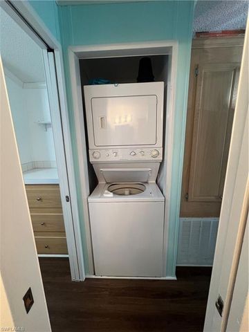 11630 Ariana DR, Fort Myers, FL 33908