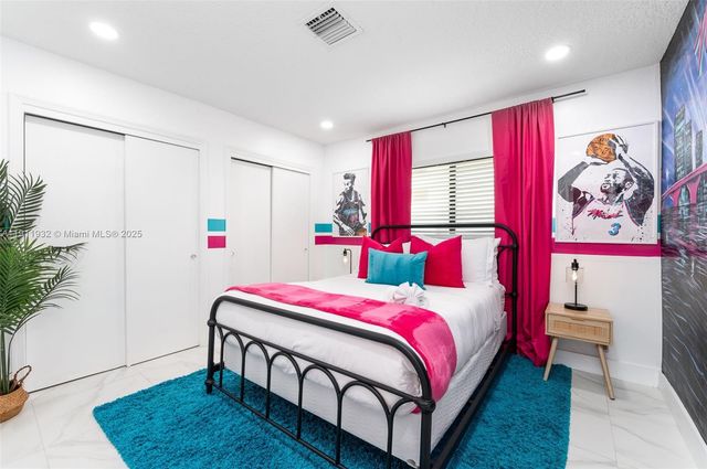 329 SE 12th Ave, Pompano Beach, FL 33060