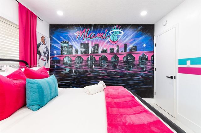 329 SE 12th Ave, Pompano Beach, FL 33060