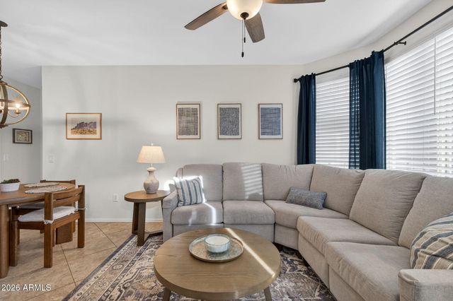 435 W RIO SALADO Parkway 204, Tempe, AZ 85281