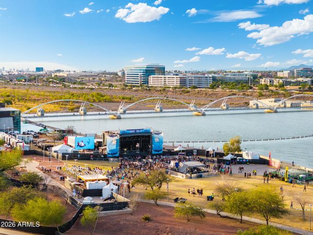 435 W RIO SALADO Parkway 204, Tempe, AZ 85281