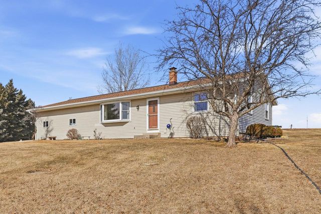W1331 County Road T, Saint Cloud, WI 53079