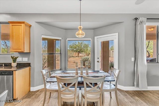 15997 W Short Cotton Place, Marana, AZ 85653