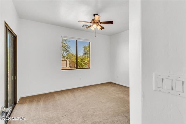 15997 W Short Cotton Place, Marana, AZ 85653