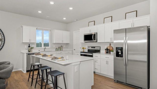 5818 S Bernard St, Spokane, WA 99224