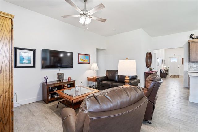 905 Green Heron Lane, Siloam Springs, AR 72761