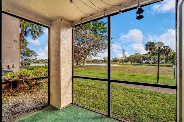 15560 SW 106th Ln 1313, Miami, FL 33196