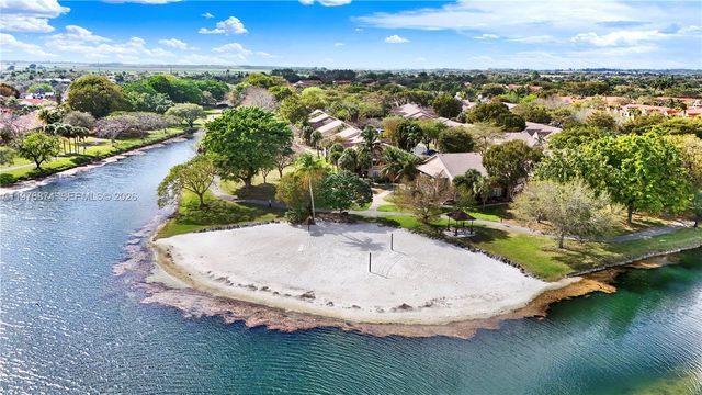 15560 SW 106th Ln 1313, Miami, FL 33196