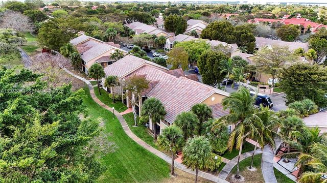 15560 SW 106th Ln 1313, Miami, FL 33196