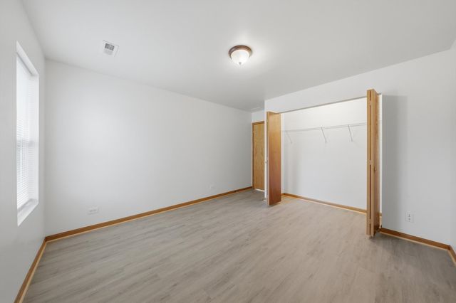 7918 S Greenwood Avenue, Chicago, IL 60619