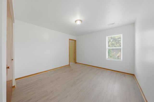 7918 S Greenwood Avenue, Chicago, IL 60619