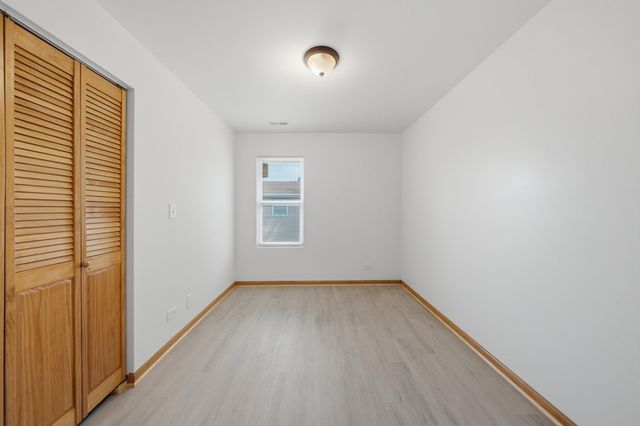 7918 S Greenwood Avenue, Chicago, IL 60619