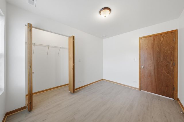 7918 S Greenwood Avenue, Chicago, IL 60619