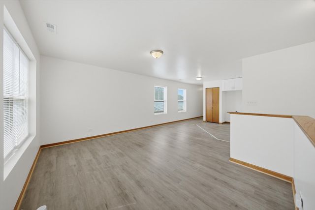 7918 S Greenwood Avenue, Chicago, IL 60619