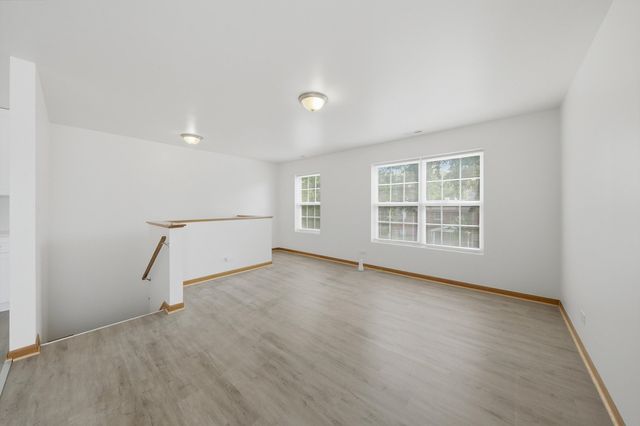7918 S Greenwood Avenue, Chicago, IL 60619