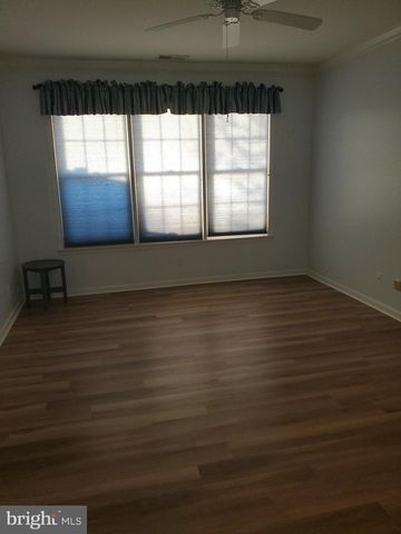 64 LARKSPUR LN, Smyrna, DE 19977