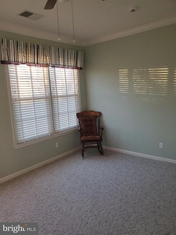 64 LARKSPUR LN, Smyrna, DE 19977