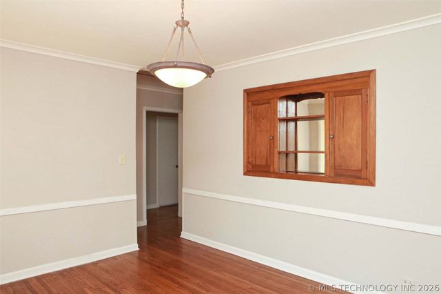 2325 S Columbia Place, Tulsa, OK 74114