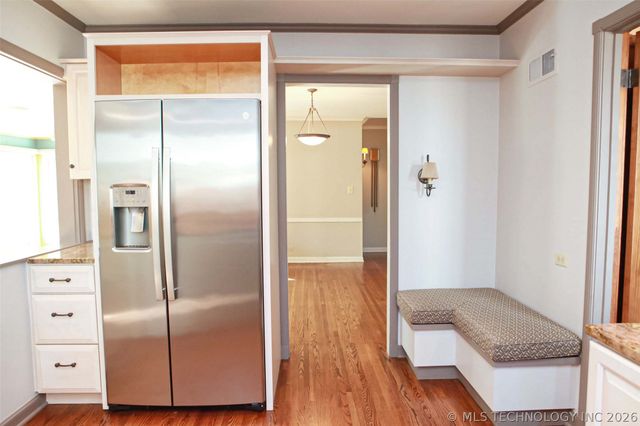 2325 S Columbia Place, Tulsa, OK 74114