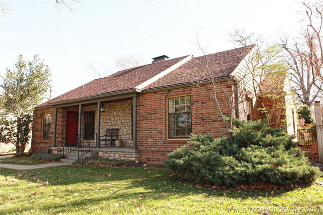 2325 S Columbia Place, Tulsa, OK 74114