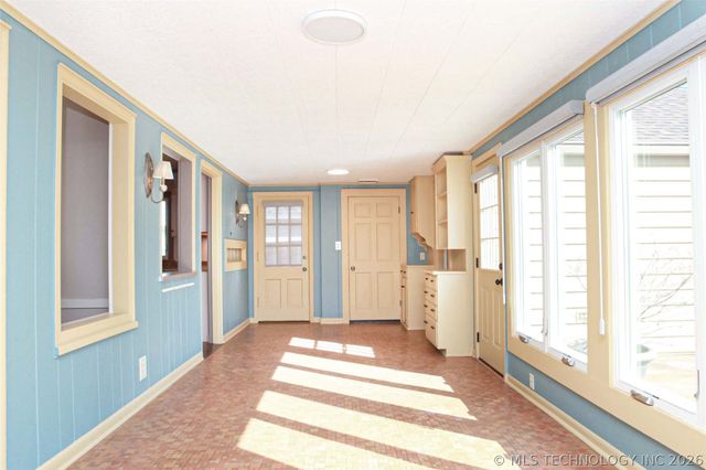 2325 S Columbia Place, Tulsa, OK 74114