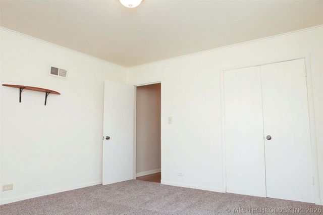 2325 S Columbia Place, Tulsa, OK 74114