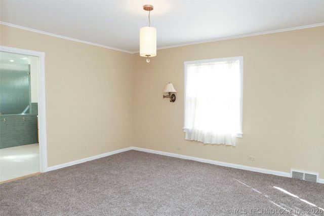 2325 S Columbia Place, Tulsa, OK 74114