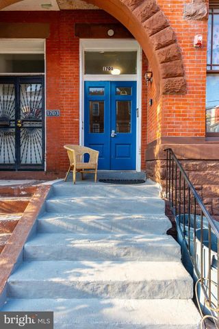 1701 W JEFFERSON ST, Philadelphia, PA 19121