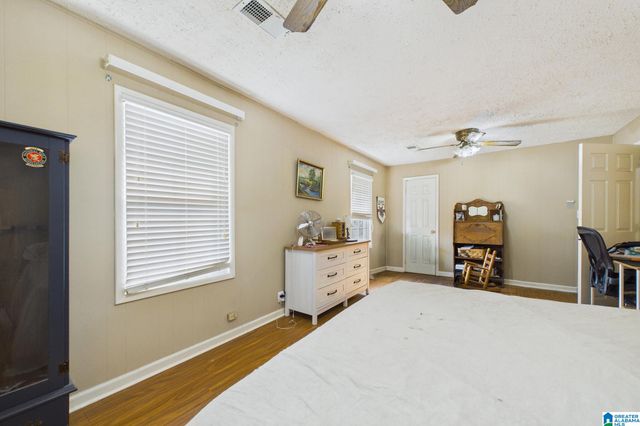 9332 DADS HILL ROAD, Warrior, AL 35180