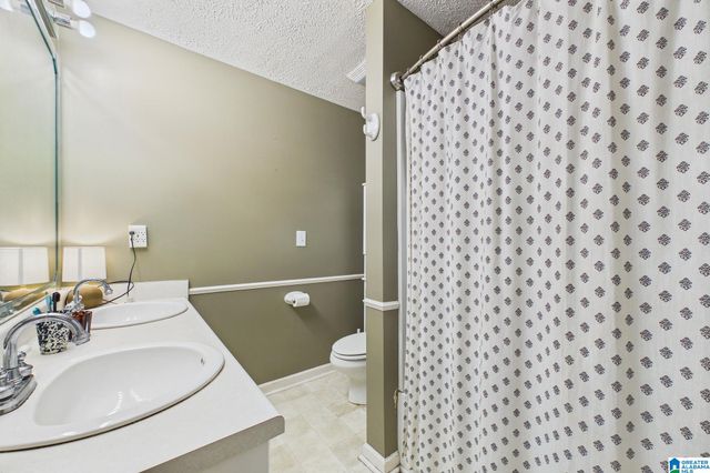 9332 DADS HILL ROAD, Warrior, AL 35180