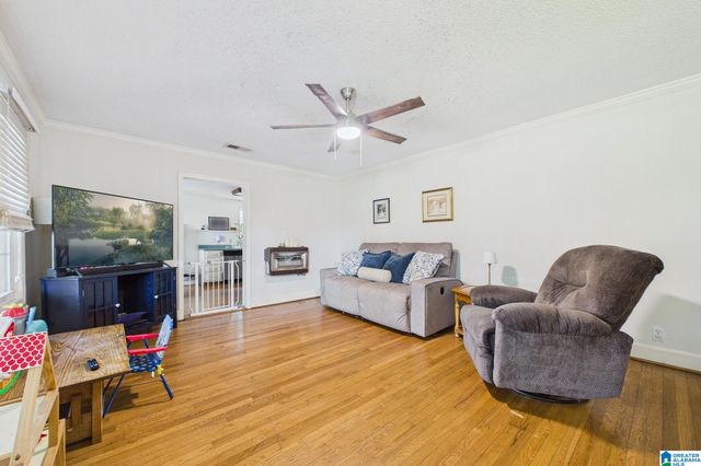 9332 DADS HILL ROAD, Warrior, AL 35180